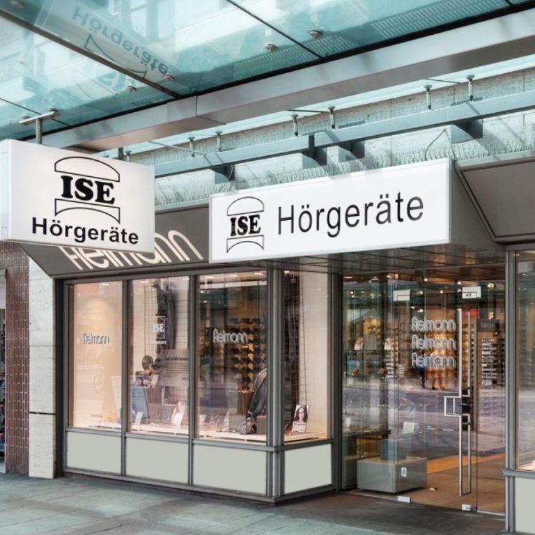 ISE Hörgeräte Filiale Bgm-Smidt-Straße Ladenfassade mit dem Namen "ISE Hörgeräte" in moderner Architektur.
